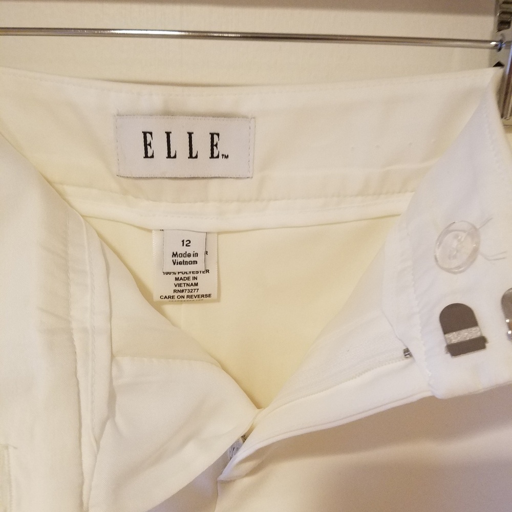 Elle Solid Shorts - image 4